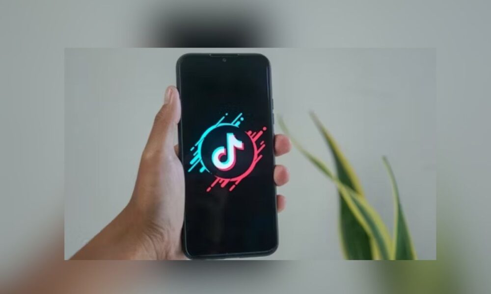 TikTok Sale Talks Continue As Trump Pushes Deadline To December 16