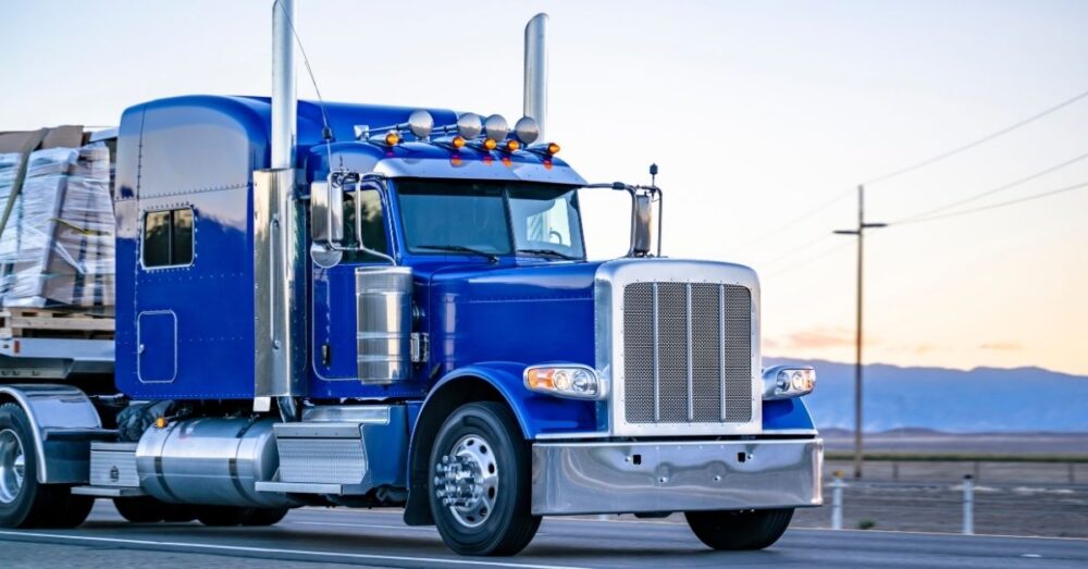 Abbott Orders DPS To Enforce Truck Driver English Proficiency Rule