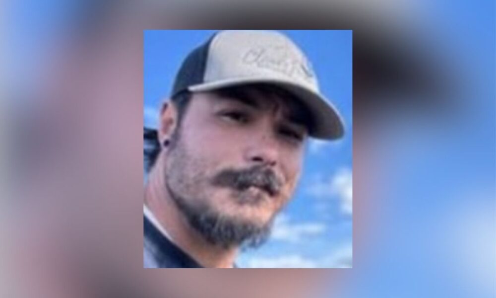 Remains Found In Cascade Mountains Believed To Be Fugitive Travis Decker
