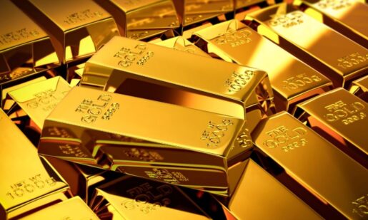U.S. Gold Futures Shatter $4,000 Barrier Amid Shutdown, Rate-Cut Bets