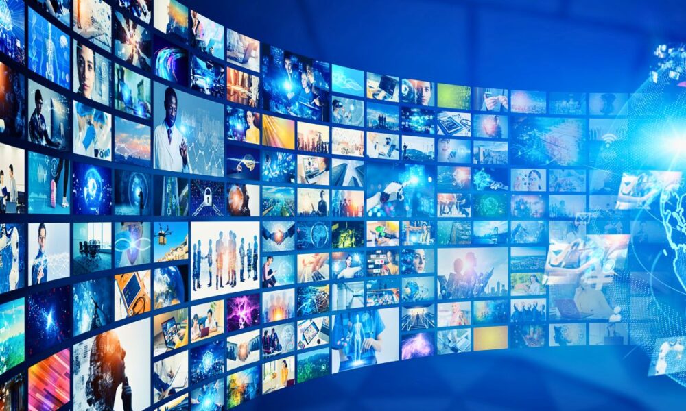 Confidence In Media Hits Record Low As Corporate Takeovers Erode Local News Ownership