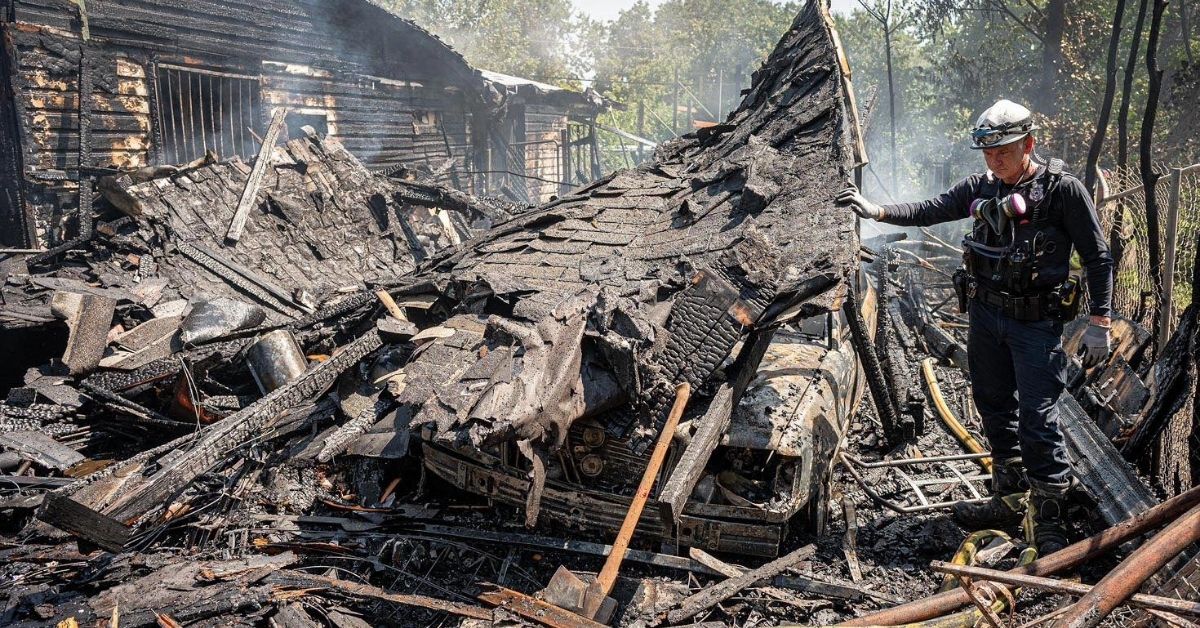 Fort Worth Woman Charged With Arson After Firefighters Injured In Blaze
