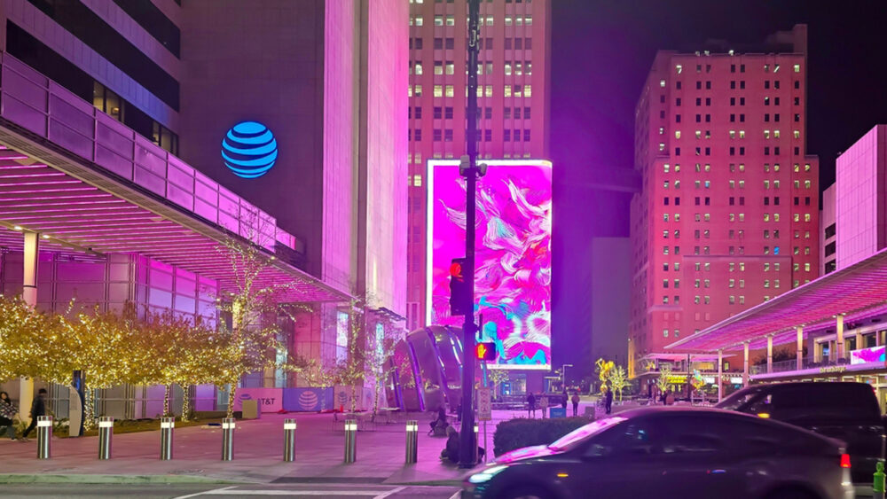 AT&T Dodges Questions On Dallas HQ After San Antonio Leaders Were Left ‘Shocked’ By 2008 Move