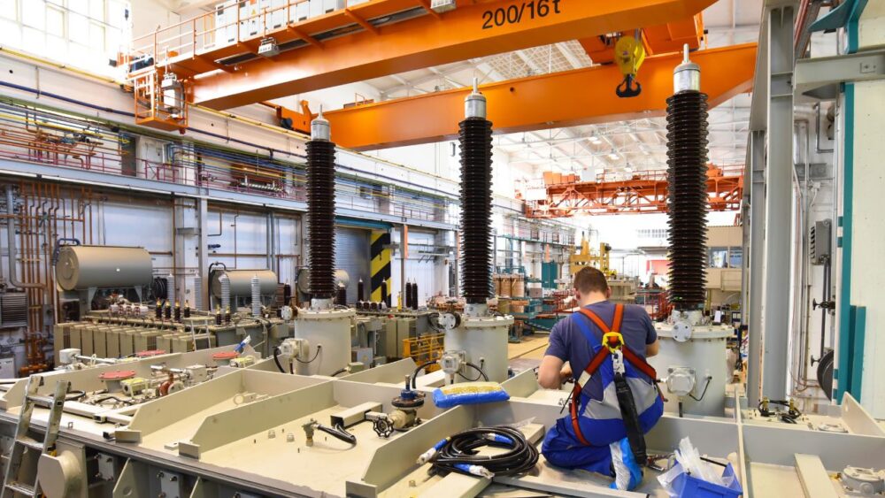 Trump’s Policies Spark $13B Surge In U.S. Manufacturing, Jobs