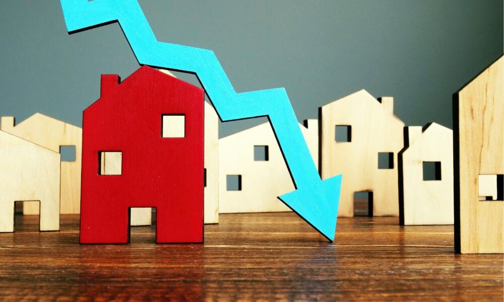 Zillow Bombshell: Nearly 87% Of DFW Homes Declined In Value Over Past Year