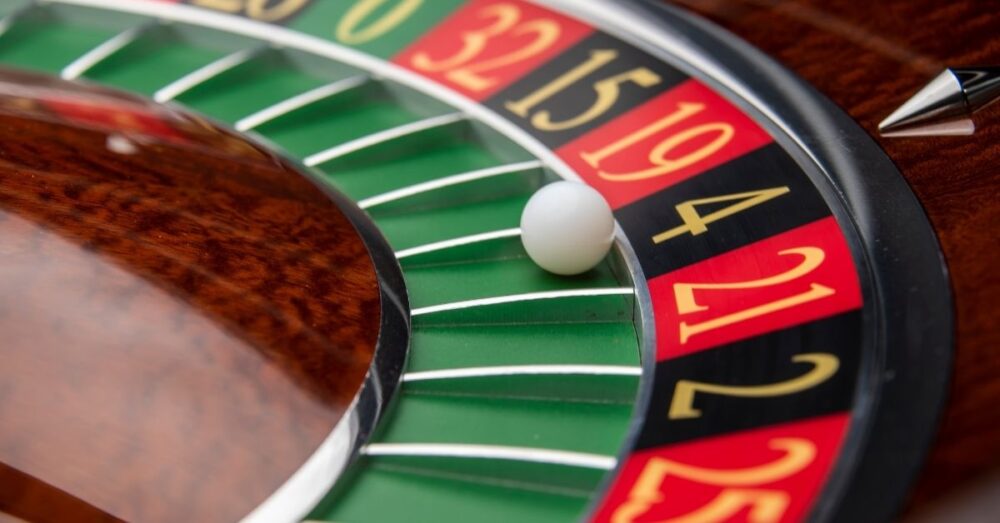 Texas Casino Hopes Dim As Abbott Pulls Back And Gambling Lobby Weakens