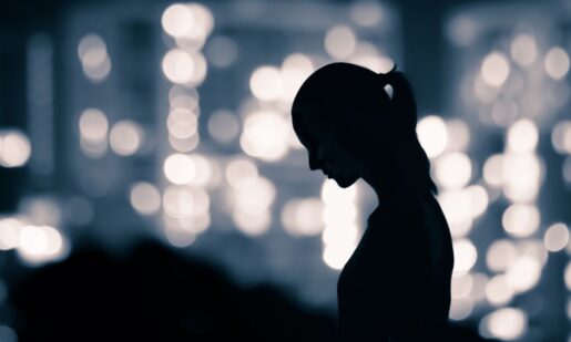 Navigating Grief During The Holidays: Etiquette Expert Shares Graceful Ways To Cope