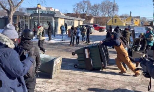 Reports Link Signal “Rapid Responder” Chats To Violent Rioters In Minneapolis