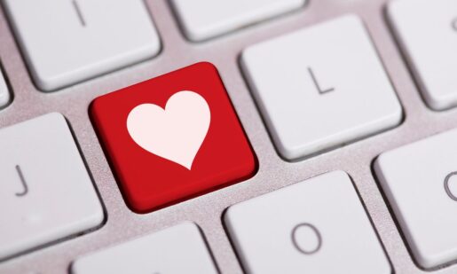 Romance Scams Target Vulnerable Texans – FBI Shares Warning Signs And Tips