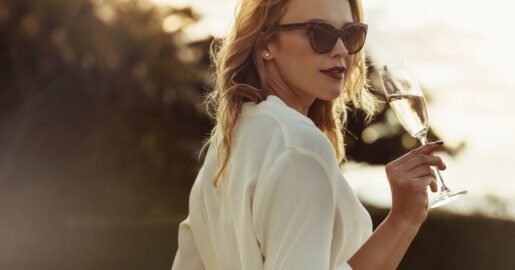 Income Thresholds In Texas: What It Takes To Reach The Top 1% And Top 10%