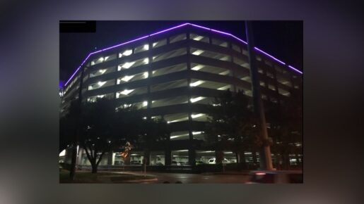 Dallas SWAT Fires On Barricaded Man In Children’s Medical Center Parking Lot