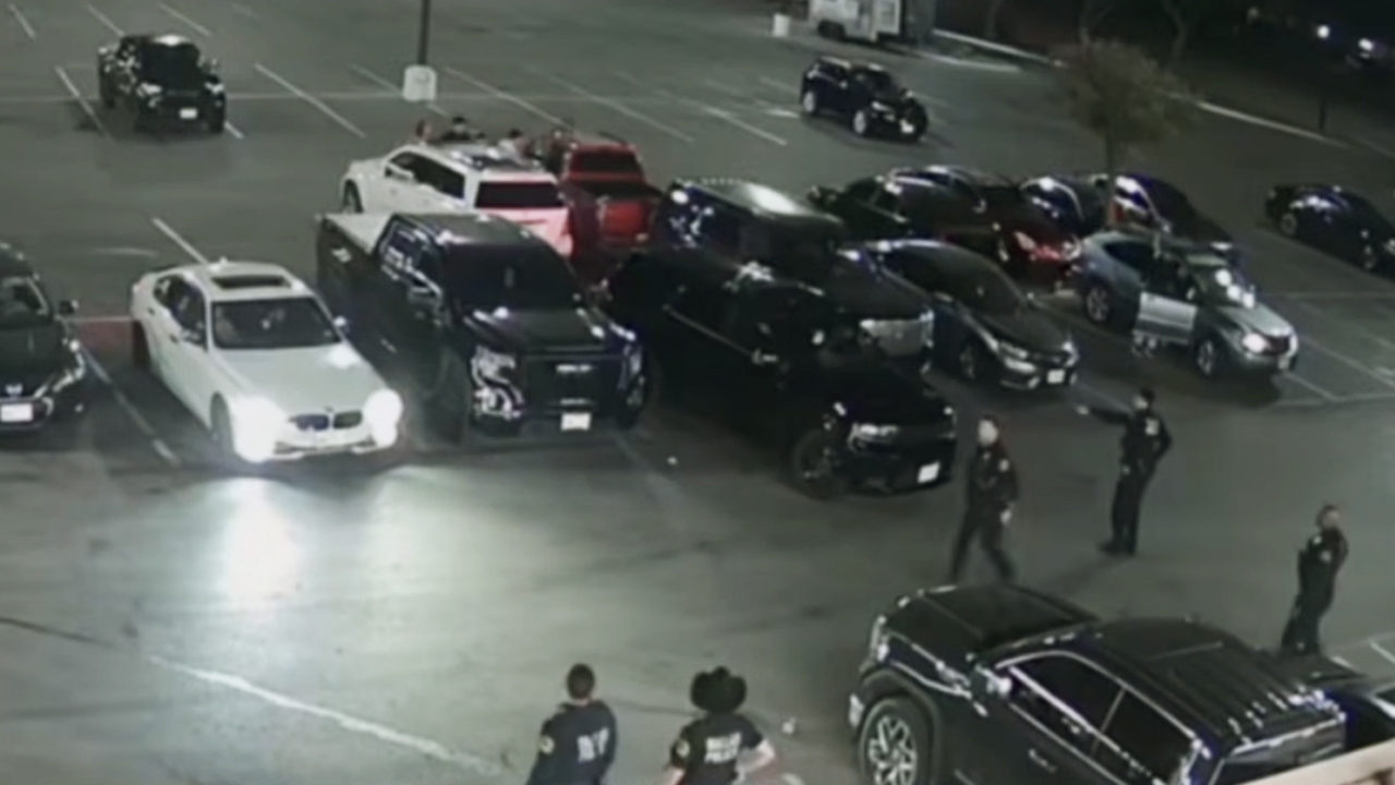 Dallas Cops Return Fire After Suspect Shoots From Car In Oak Cliff