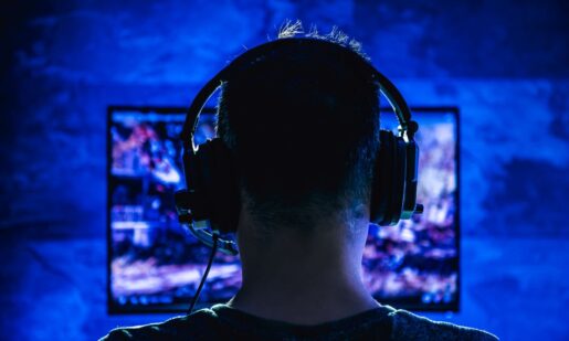 FAA Targets Gamers For Air Traffic Controller Jobs: No Degree Required