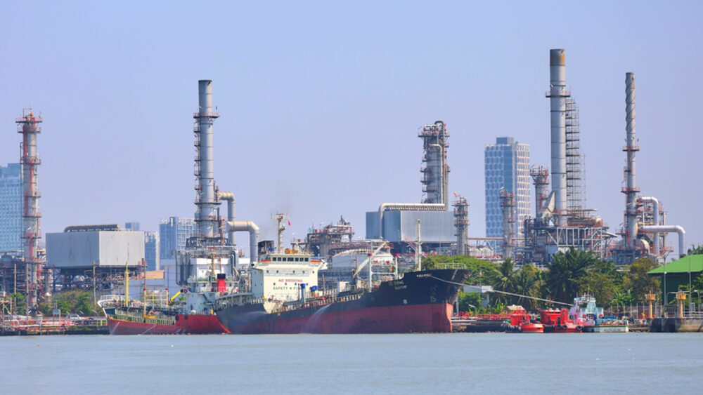 Trump Says Strait Of Hormuz “Fully Open” While U.S. Blockade On Iran Stays In Force