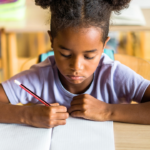 Screen Time Limits Sweep U.S. Schools: Elementary Students See Less Device Use