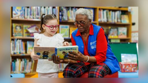 Texas Foster Grandparent Program: Earn Tax-Free Stipend Mentoring Kids At 55+