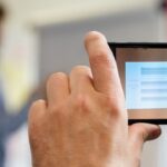Can Screenshots Hurt Your Memory Instead Of Helping It?