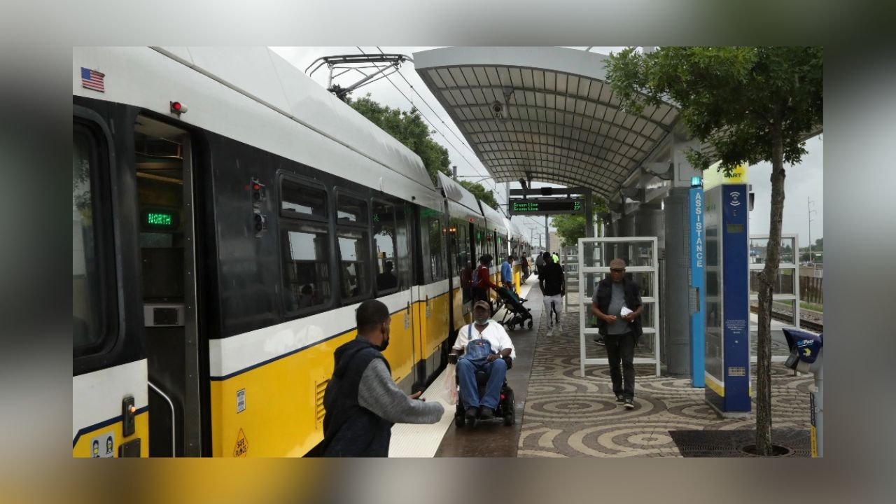 DART Announces Major Security Initiative At Five Light Rail Stations
