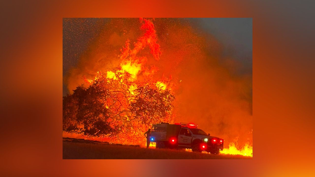 Red Bank Fire Burns 207 Acres In Parker County As Ross Fire Continues In Palo Pinto County