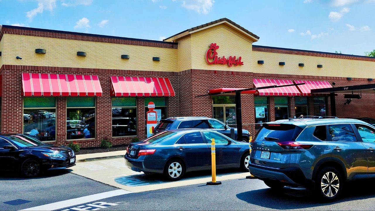 Chick-fil-A’s Message On AI: Don’t Replace The Human Connection