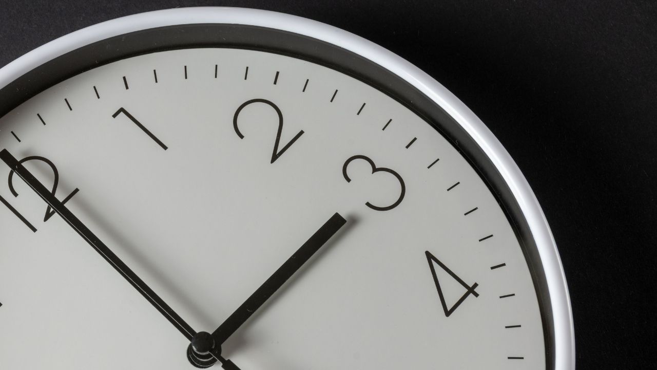 Texans Must Still Turn Clocks Back Sunday Despite State’s Year-Round Daylight-Saving Plan