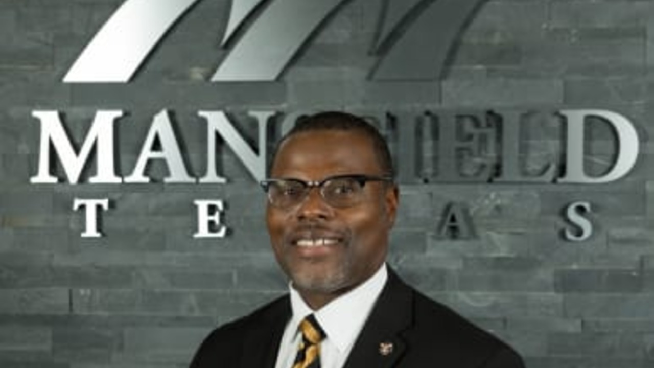 Mansfield Mayor’s Mosque Visit Draws Criticism From Former Council Candidate