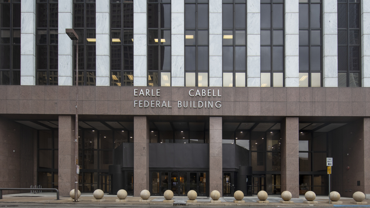 $19 Million Benefits Scam: North Texas Doctor, Former Postal Union Official Charged