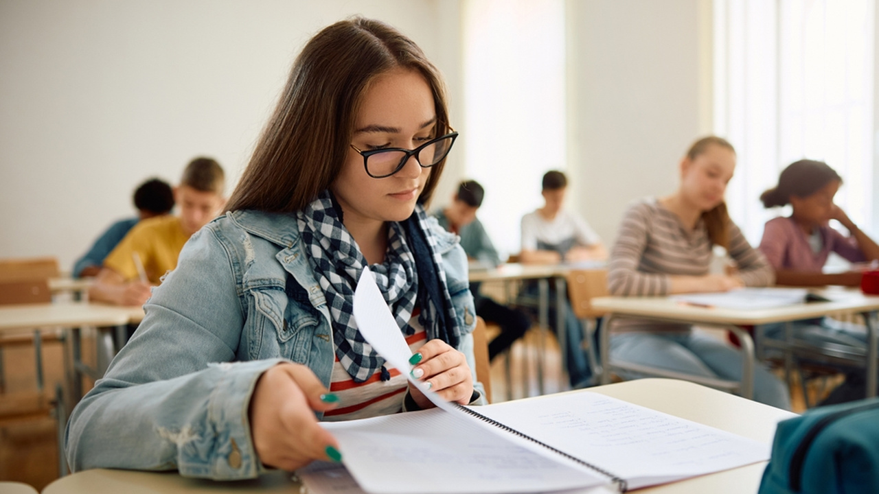 Ninth-Grade Girls’ LGB Labels Plunge: How Texas Changed School ‘Identity’ Rules
